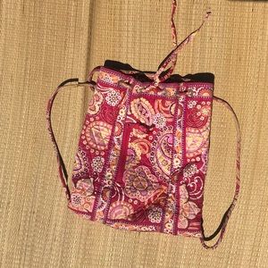 Vera Bradley Drawstring in Rasberry Fizz Pattern